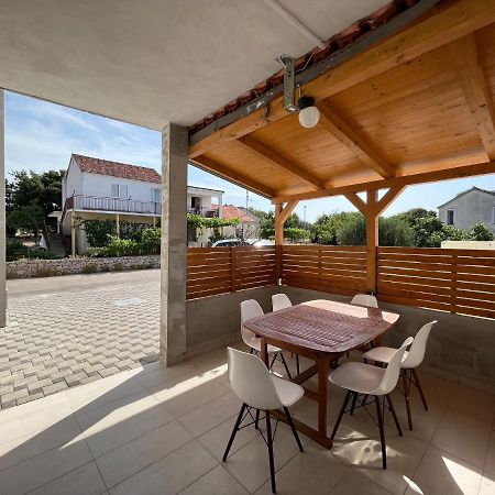 Apartmani Mia ドラゲ エクステリア 写真