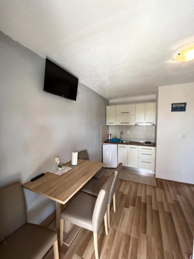 Apartmani Mia ドラゲ エクステリア 写真