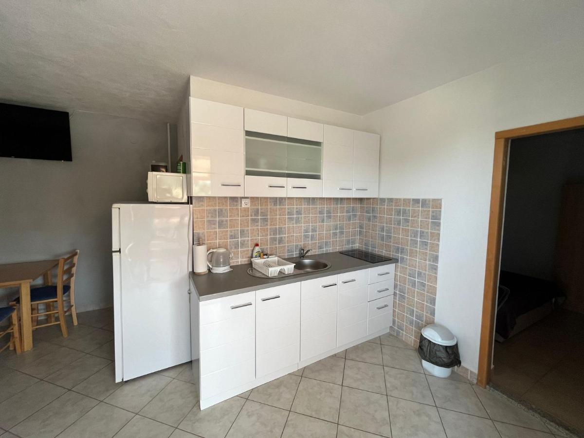 Apartmani Mia ドラゲ エクステリア 写真