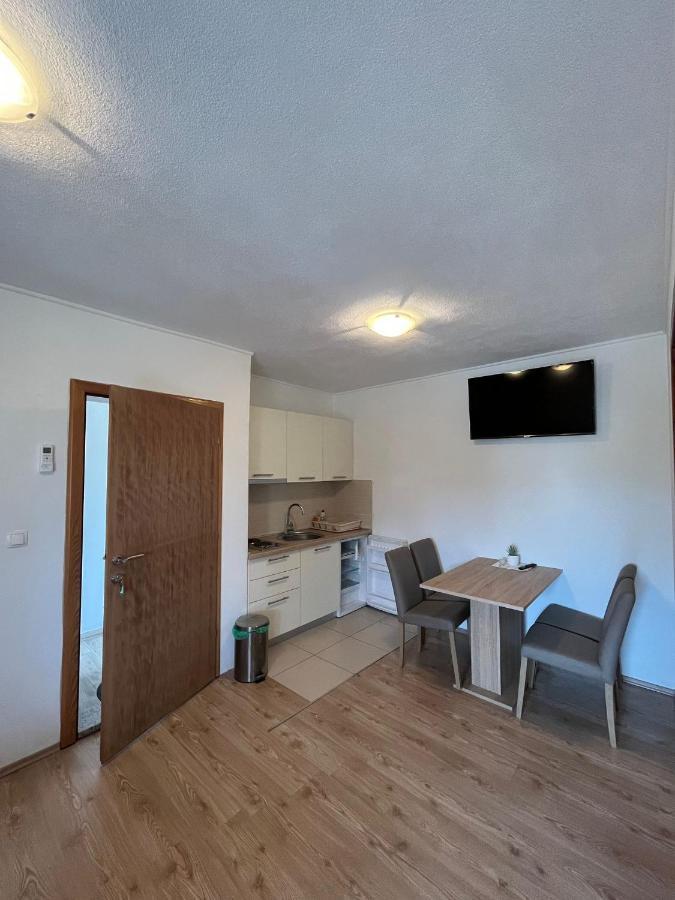 Apartmani Mia ドラゲ エクステリア 写真