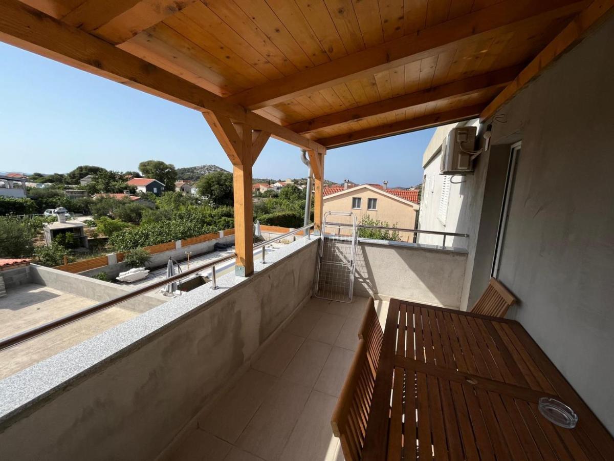 Apartmani Mia ドラゲ エクステリア 写真