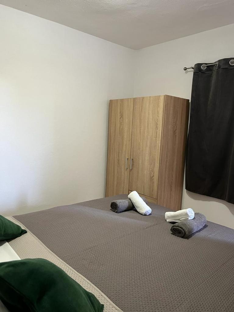 Apartmani Mia ドラゲ 部屋 写真